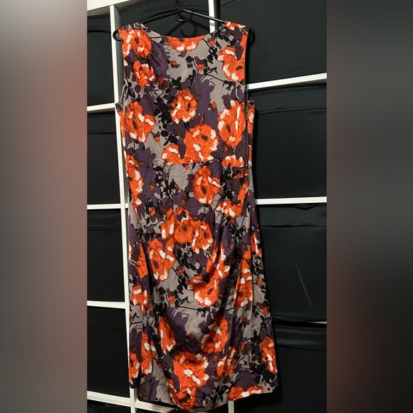 St.John silk floral dress 12 - Picture 10 of 10